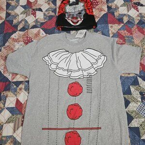 IT Stephen King's Pennywise Clown T-Shirt (Medium) and Beanie Costume, Halloween